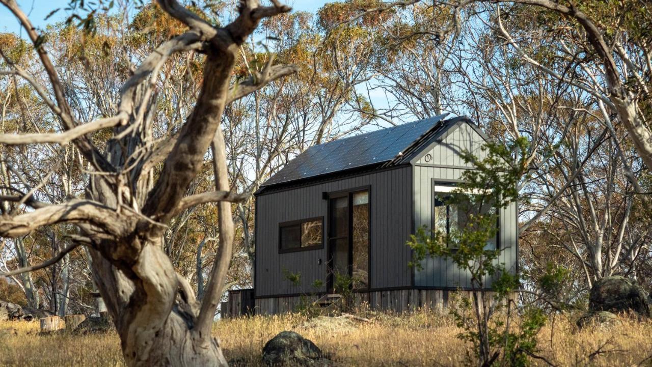 Big Yard Escapes - Two Off-Grid Tiny Houses On The Mowamba River จินดาไบน์ ภายนอก รูปภาพ