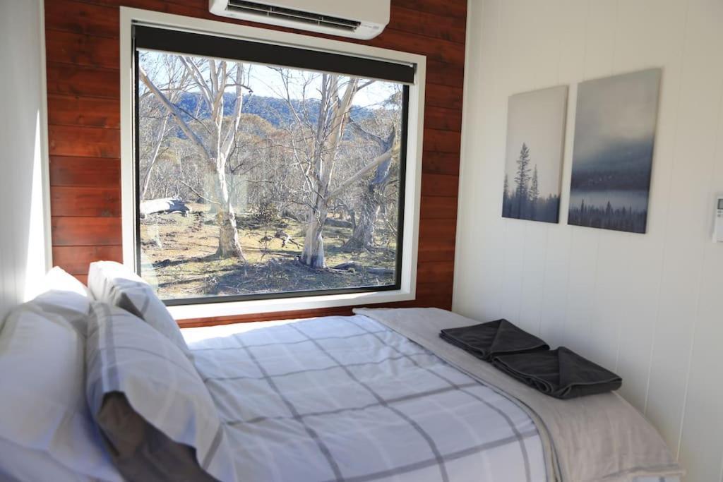 Big Yard Escapes - Two Off-Grid Tiny Houses On The Mowamba River จินดาไบน์ ภายนอก รูปภาพ
